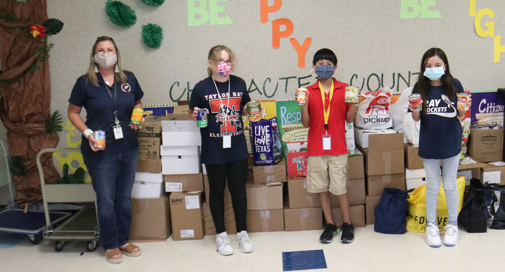 Taylor Ray Elementary food drive